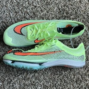 Nike Air Zoom Victory Fast Pack IG: CornerSoles